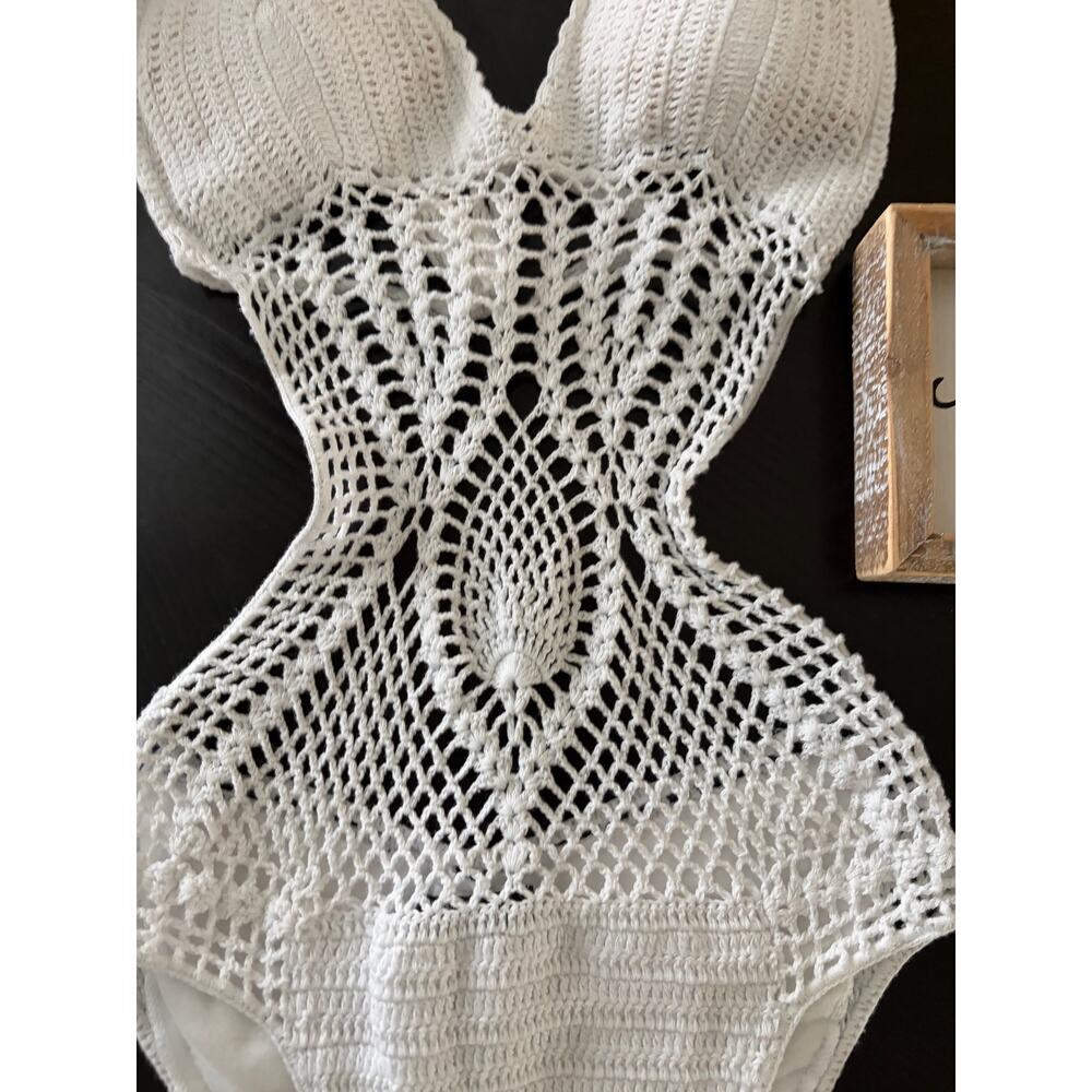 Crochet One Piece White Bathing Suit Size S-M - Picture 9 of 9